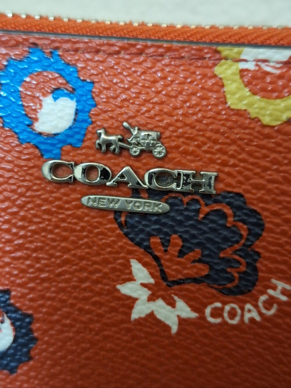 Coach Carmine Red Floral Zip Around Wallet - Picture 3 of 10
